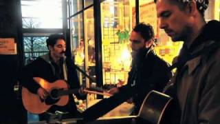 LOCAL NATIVES - Who knows Who Cares - A BlackXS Live Sound Take Away Show