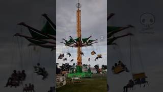 People Fall Rope Of The Eksteme Ride Broke