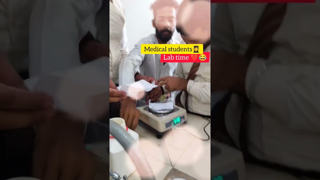 medical students 👨‍⚕😍//B.pharmacy student life 😂🤣#pharmacy #medicalstudent #shorts  #collegelife