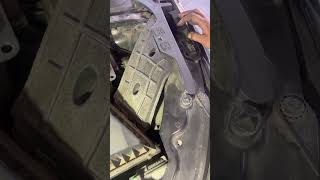 How to change auxiliary battery for range Rover, Evoque
