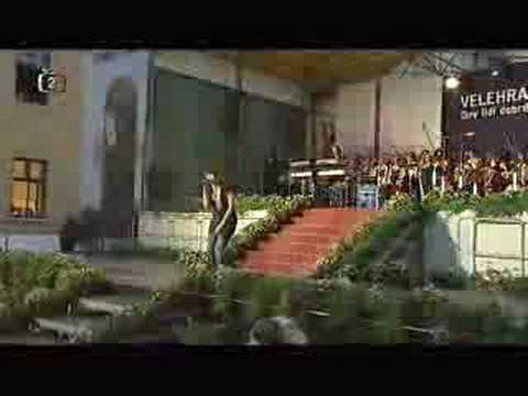 Ewa Farna - Tam gdzie ty (Avril Lavigne - I'm With You) - Live in Velehrad (CZE) + Text