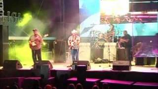 Marshall Law 2010 New Years Eve - Travelin Man.wmv