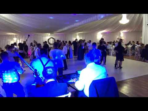 Formatie Nunta Bacau -Florin Tanase Band-it s now or never-cover •0754860616•