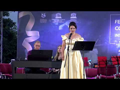 Mirella Bunoaica - Eva by Oana Vardianu