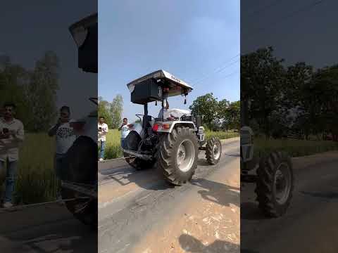 EICHER 557 4x4 vs mahindra 575 tochan king eicher 🔥🤟🥰😱#tractorvideo#eichertractor #viralshort#shorts