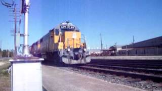preview picture of video 'Union Pacific Beaumont Rail Yard Local at the Beaumont, Texas Amtrak Station'