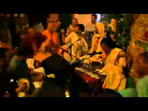 Acyuta Gopi dd  Radhadesh Mellows 2015