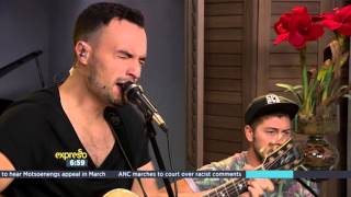 Jesse Clegg performs &quot;Souvenir&quot;