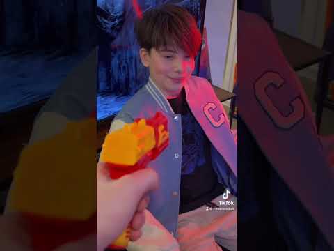 I have a 3rd year intern 😭