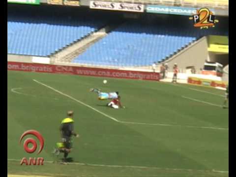 america 4 X 2 macaé.wmv