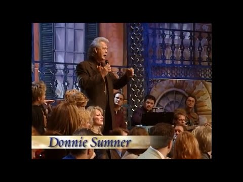 Gaither Homecoming ft. Donnie Sumner - Holy Spirit Thou Art Welcome (2000)
