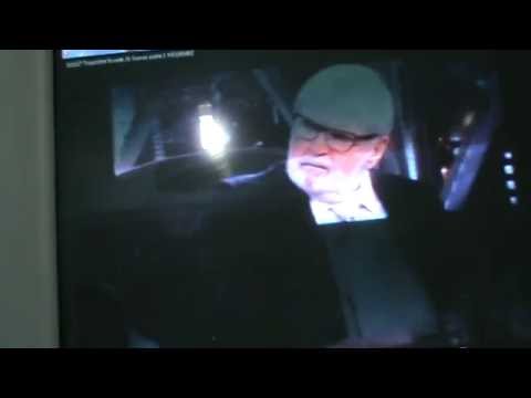 1 de 3 - M2U00498 Tropicália aparece na mesa do Jô Soares.MPG