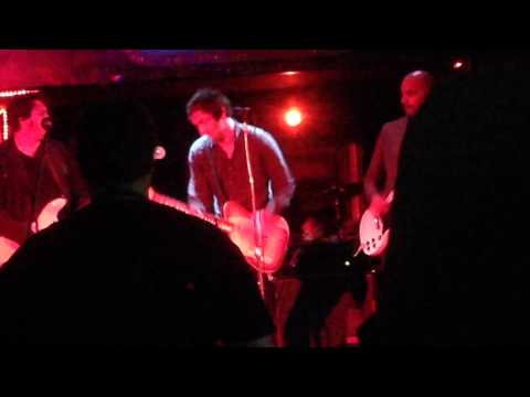 The Neighborhood Bullys - Pump It Up (Elvis Costello cover) live, 2/22/14