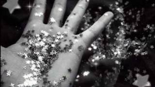 Pas là souvent Music Video