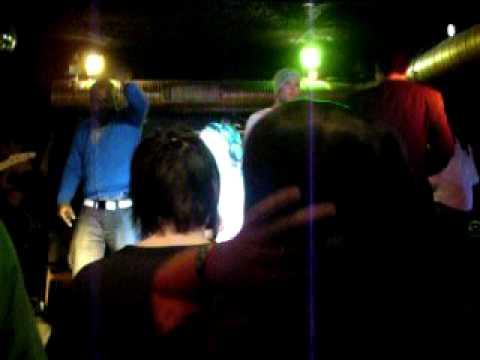 Folkfree & MC Sirreal & MC Kw Arms - Corvintető 2010.02.05.