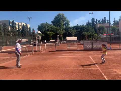 une journée au club séance de tennis   كرة المضرب