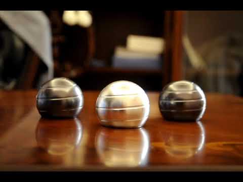 DWEKE KINETIC DESK TOY