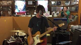 sElf Runaway live at Grimey's