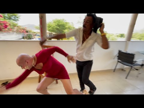 TIRINGA CAI NA TROLAGEM DA GALEGA E FICA REVOLTADO... NESSA O TATU HUMORISTA TOMOU NO PAPEIRO 😂😂