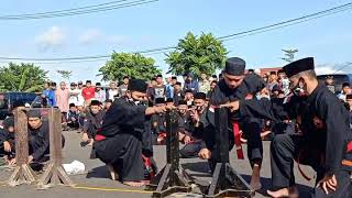 Download lagu Pematahan Besi di Pesantren Al_Jauhari KH Jujun Junaedi Garut mp3