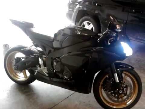 pearl black 08 cbr 1000rr /taylor made exhaust