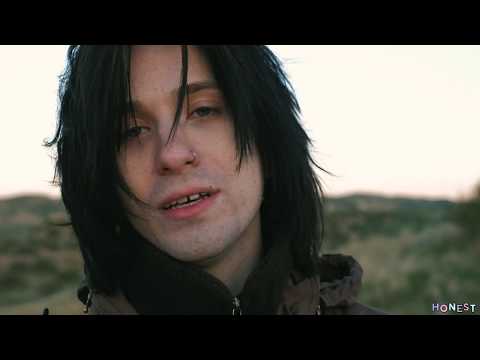 fats'e - numb [Official Music Video]