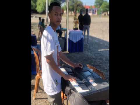 La Bomba 2 Cover by Jhon....