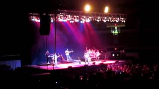 John Michael Montgomery &quot;Life&#39;s a Dance&quot; Live