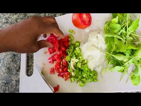 Farm to table: prepping for an Egg white omelette 🌱🍅🫑🌱. Let’s chop and dice away