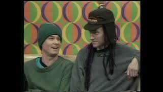 Frenzal Rhomb  - Punch in the Face, Interview and Parasite (Recovery, 20-12-1997) [HD]