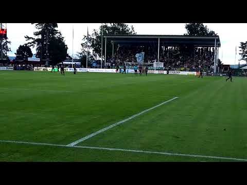 J-Södra firar Edin Hamidovic 1-0 mål mot Västerås 23  juli 2019