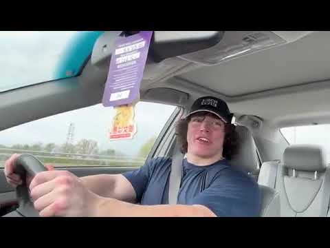 Sam Sulek's Spring Bulk Day 101 - Legs(Car talk+posing!)