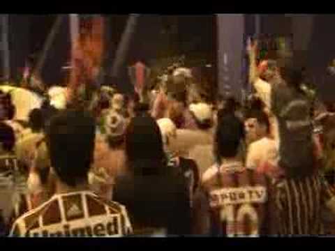 "LEGIÃO TRICOLOR AERÓBICA CLUB 2 - CORAÇÃO - FLU 2x0 A-RN" Barra: Movimento Popular Legião Tricolor &bull; Club: Fluminense