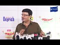 Sachin Pilgaonkarv Gets Angry With Reporter Over Comment On Marathi Films Mirchi Awards में �