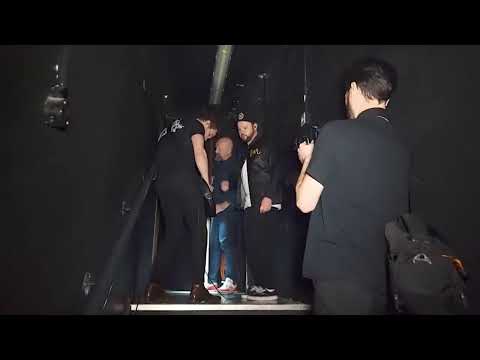 QZ32: Sandy Buglass (Kanoo) with Ant Law