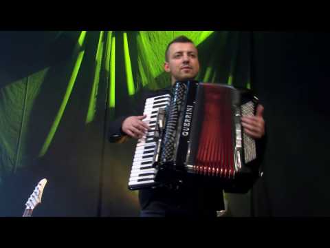 Si zaljubiv edno mome & Kume zaigraj - Arena Bend (cover)