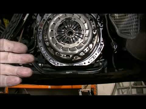 Mercedes Vito Van Clutch...Dual Mass Flywheel failure.