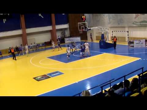 Biljana Pesovic #5 vs. Oradea s.2014-2015 (27p, 7 reb, 8 as, 9st, 42 eff)