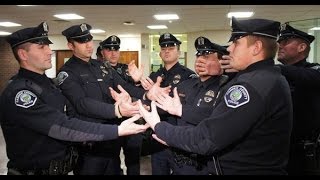 Hero Cops Form Human Net, Save Family From Fire