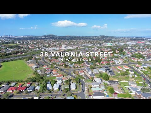 38 Valonia Street, New Windsor | Tanya Kwasza - Ray White Parnell