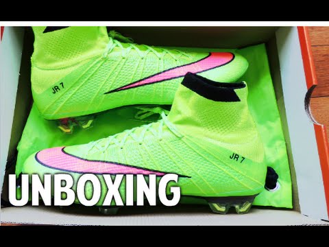 John Reyes - Unboxing Nike Mercurial Superfly IV SE - Electric Green