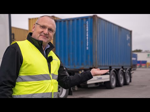 Easy transport of 20 foot containers - KRONE eLTU4 | KRONE TV