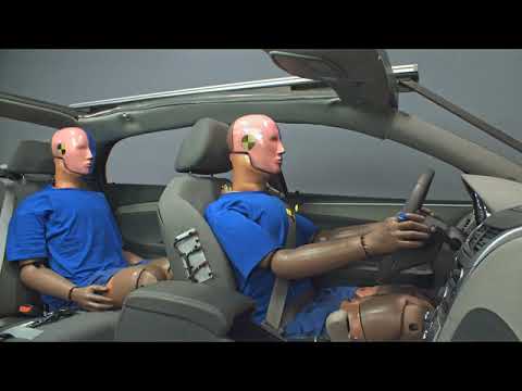 Crash Test With Seat Belt and Without Seat Belts For Rear Passengers