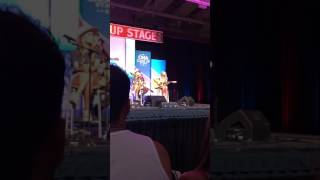 2017CMA CLOSE UP STAGE EMILY BROOKE/SONG SUFFRAGETTES SHOW