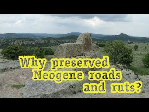 Towns and roads of the Neogene period: spread and dating
