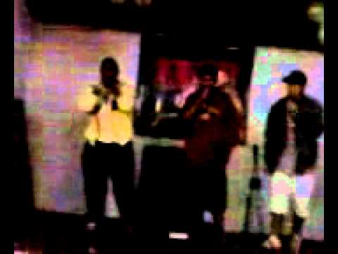 Emece feat tuqu versos disparo