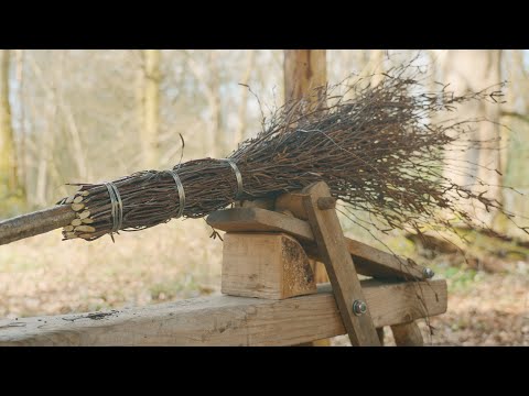 600+ Year Old Bushcraft Skill that is still done today