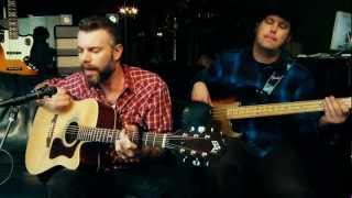 Lucero Performs &quot;Who You Waiting On?&quot; in the Guild Lounge