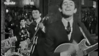 Music video thumbnail preview for Los Brincos - Sola (Televisión francesa) by Los Brincos