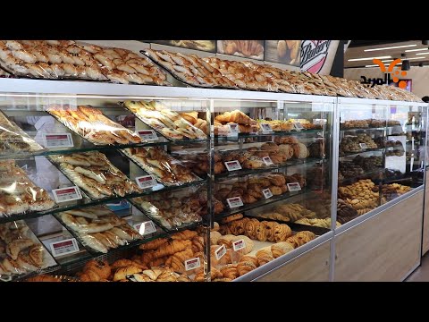شاهد بالفيديو.. معجنات وفطائر حديثة تدخل في وجبة فطور البصريين #المربد